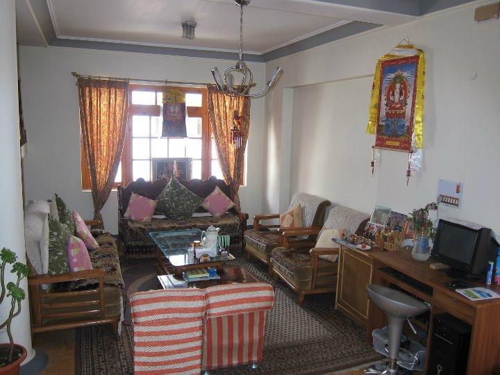 Gangs-Shun Homestay Leh Exterior foto